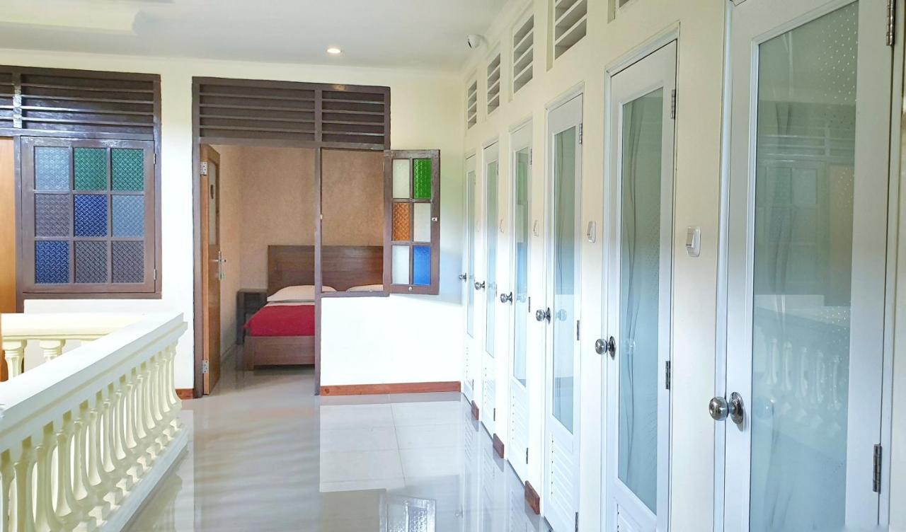 Maple Tree Homestay Maguwo Extérieur photo