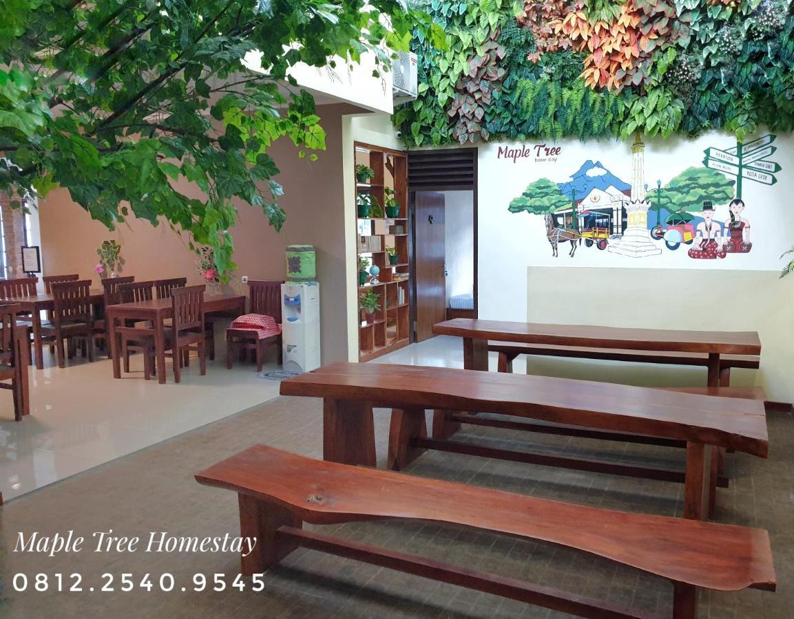 Maple Tree Homestay Maguwo Extérieur photo